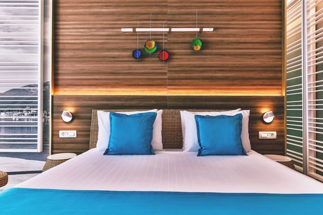 CARINE Hotel KUMBOR - dvoulůžkový pokoj s možností dvou přistýlek - typ 2(+2) BM Deluxe