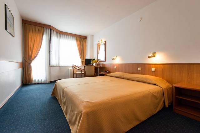 Hotel SUNCE - dvoulůžkový pokoj s možností přistýlky - typ 2(+1) B sea view