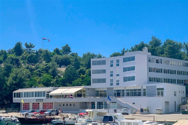 Hotel TOLERO - 