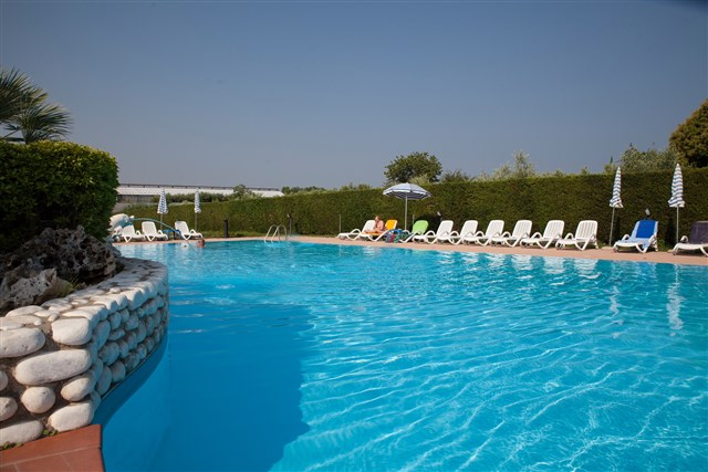 Hotel BELLA LAZISE - 