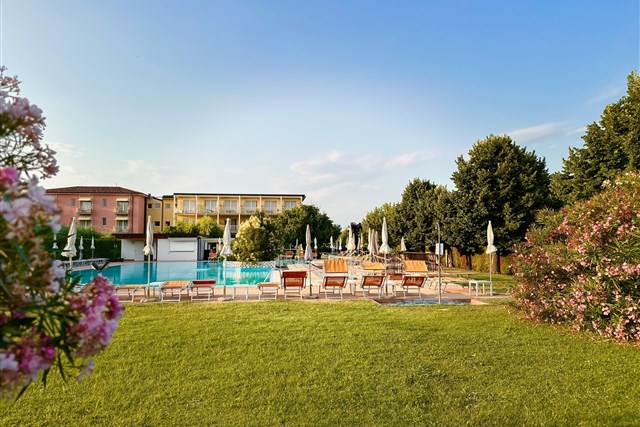 Hotel BELLA LAZISE - 