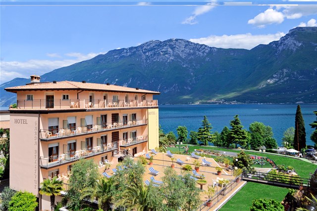 Hotel GARDA BELLEVUE - 